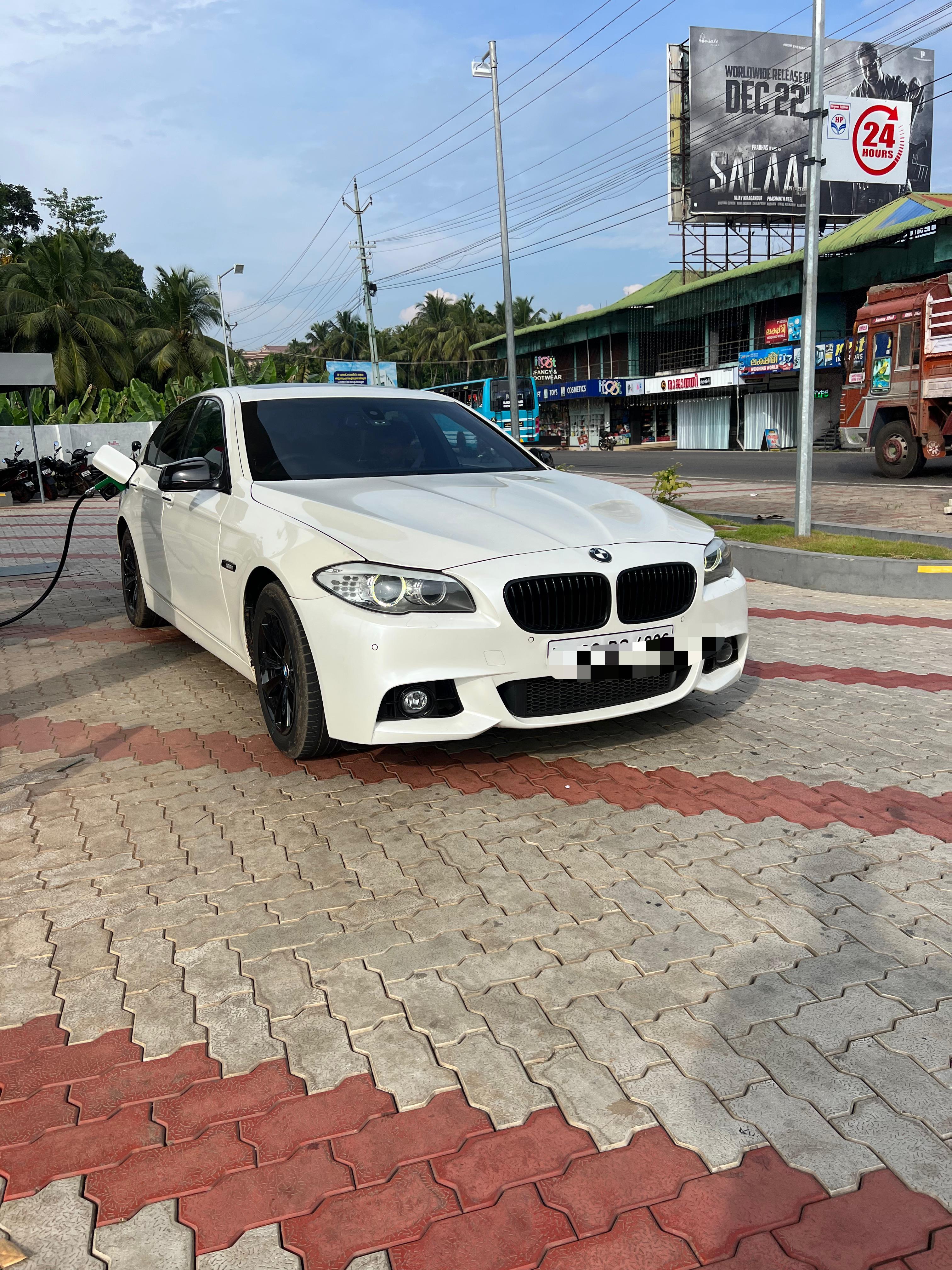BMW 520D white