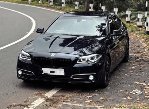 BMW 525D magic Black