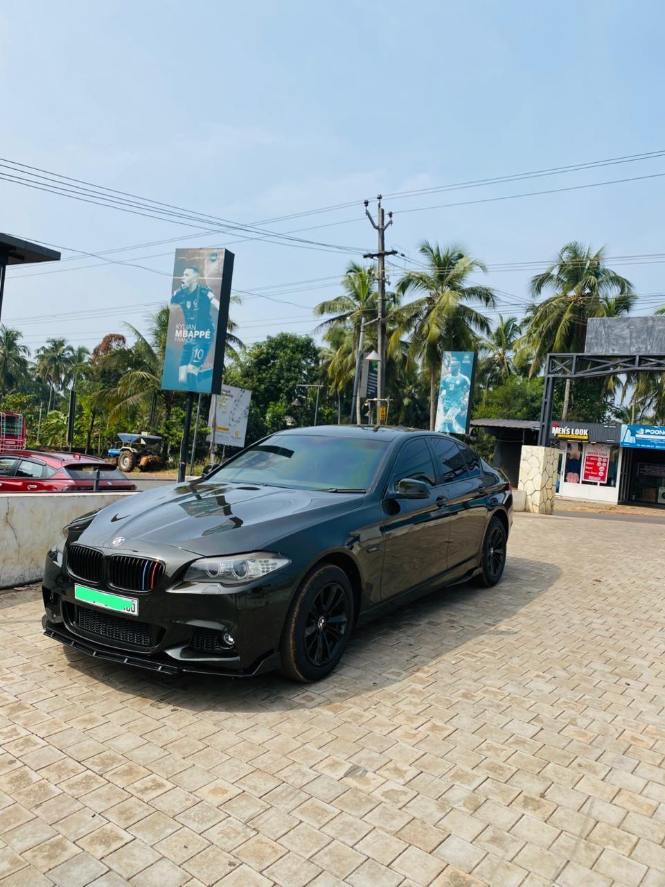 BMW 525D magic Black