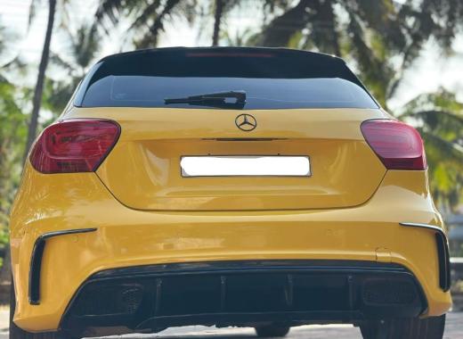 Benz A180 Yellow