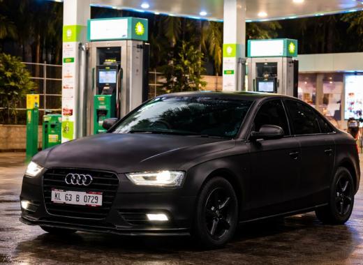 Audi A4 Matblack