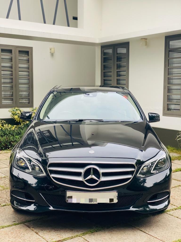 Mercedes Benz E220 Black