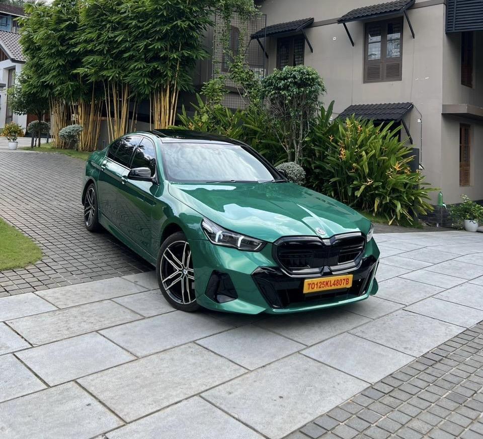 BMW G90 M5