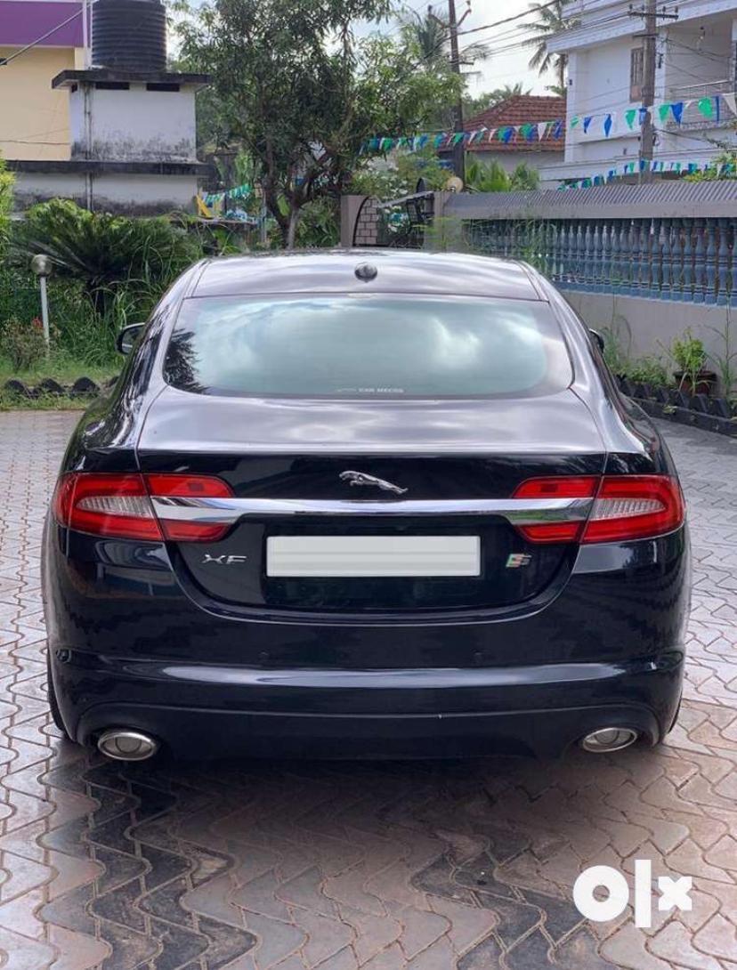 Jaguar XF Black