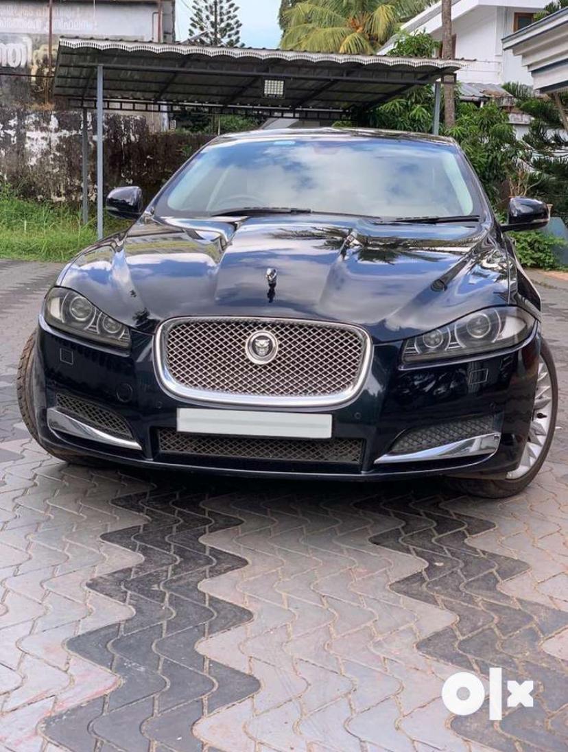 Jaguar XF Black