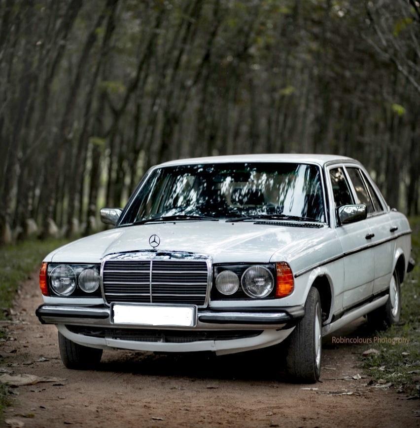 W123 Benz White
