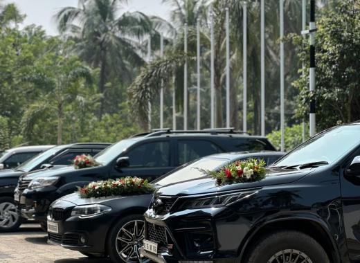 Toyota Legender Black