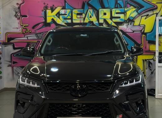 Toyota Legender Black