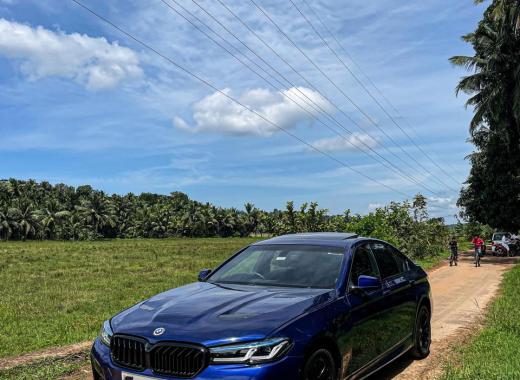 BMW M5 Blue