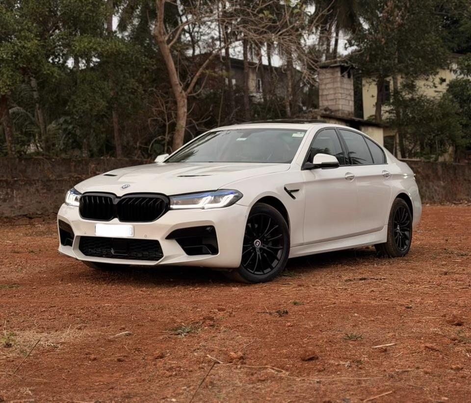 BMW M5 White