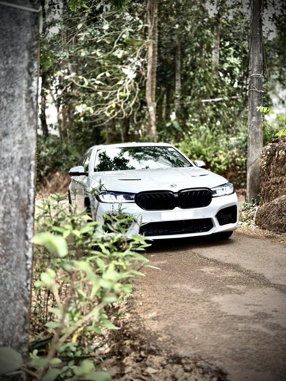 BMW M5 White