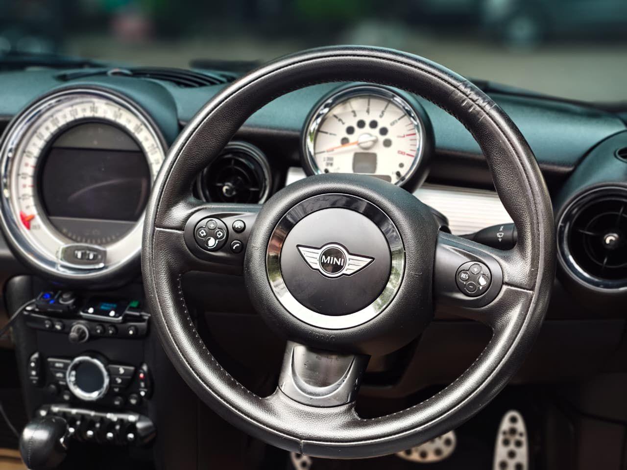 Mini Cooper Convertible Blue