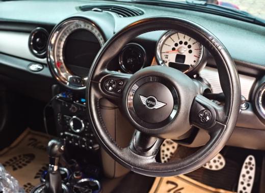 Mini Cooper Convertible Blue