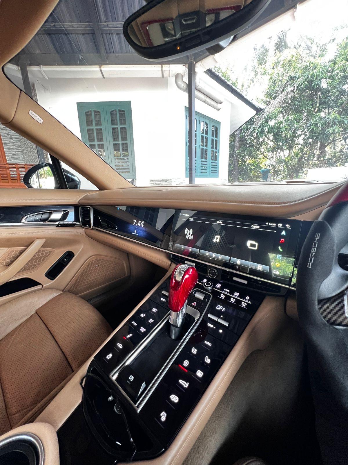 Porsche Panamera